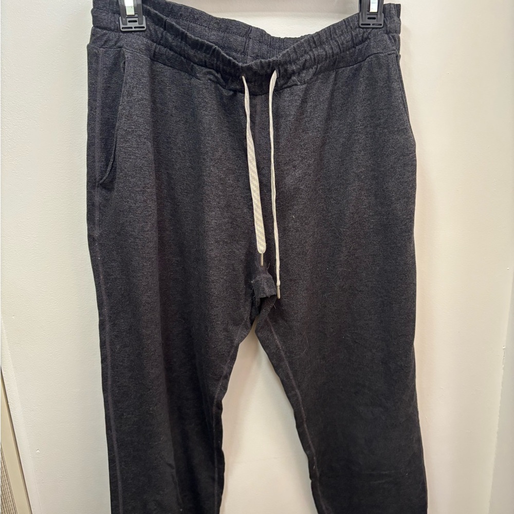 Vuori Women’s Performance Joggers